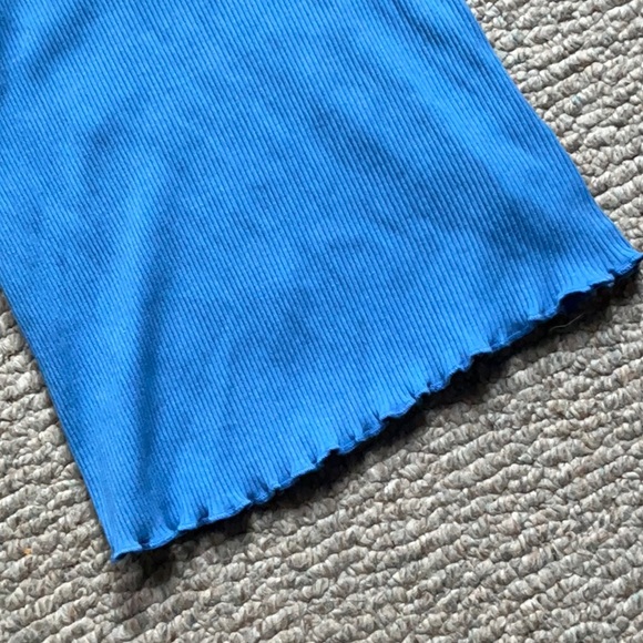 Ribbed Ruffle Sleeveless Tank (XS/4) - Picture 4 of 5